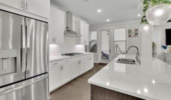 1070 Poppy Pte, Alpharetta, GA 30004