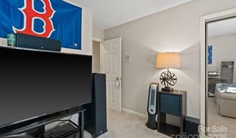 28 Foxberry Dr, Arden, NC 28704