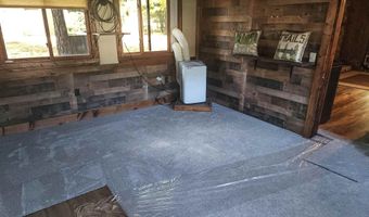 1904 W 19th Ave, Arkdale, WI 54613