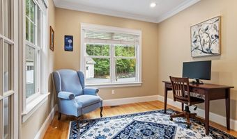57 Sunset Ridge Ln 57, Bolton, MA 01740