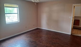 614 N 11th St, Carlsbad, NM 88220