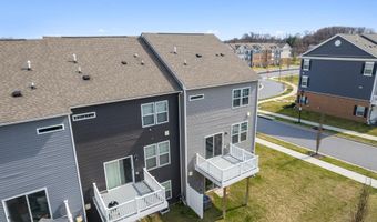 9715 SUMMERTON Dr, Bowie, MD 20721