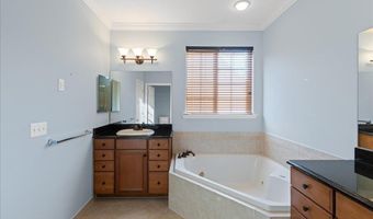 23 Portland St, Barnegat, NJ 08005