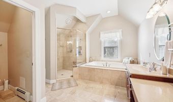 6139 PALOMINO Dr, Allentown, PA 18106