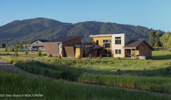356 COLUMBINE St, Alpine, WY 83128