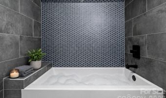 40 Firefly Ridge Trl, Alexander, NC 28701
