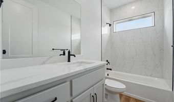 1432 N 162nd Ter, Basehor, KS 66007