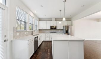 43422 ROBEY Sq, Ashburn, VA 20148