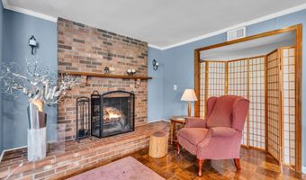 26 Allen Dr, Allentown, NJ 08501