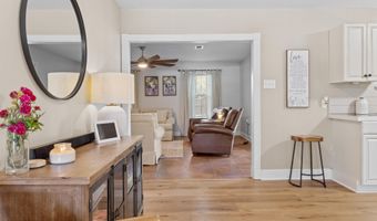 609 Beyer Dr, Bay St. Louis, MS 39520