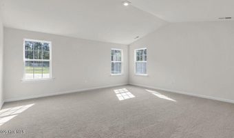 719 Lazy Elm Ln, Aberdeen, NC 28315