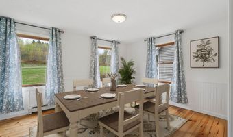1738 South Rd, Bradford, VT 05033