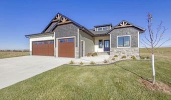 2516 E Chestnut Trl, Brandon, SD 57005