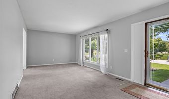 713 2nd St SE, Altoona, IA 50009
