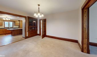 317 E 1st St, Arthur, IA 51431