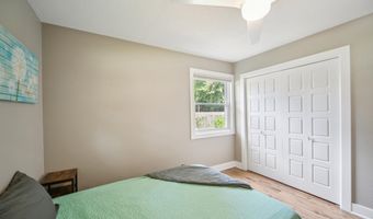 4905 SW 15th St, Des Moines, IA 50315