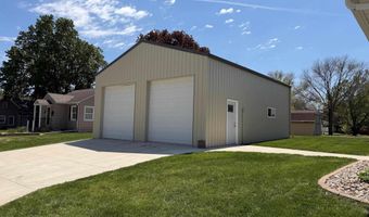 732 N Wooster St, Algona, IA 50511