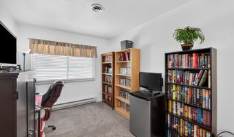 9191 Villaridge Ct, Affton, MO 63123