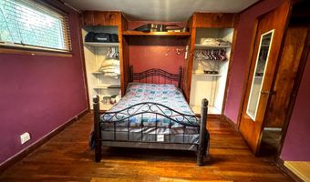 118 Foster Dr, Bennington, VT 05201