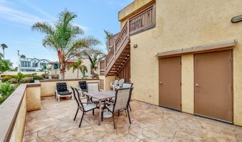 136 Juniper Ave, Carlsbad, CA 92008