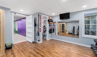 7 Cathedral Ct, Cumberland, RI 02864