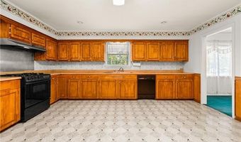 5704 MONROE Hwy, Ball, LA 71405
