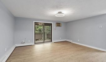 20 Colonial Dr 10, Andover, MA 01810