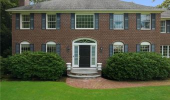 215 Watch Hill Dr, East Greenwich, RI 02818