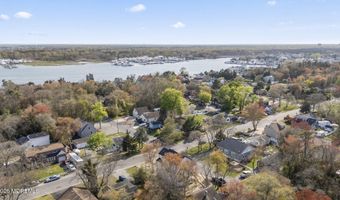 175 Brennan Concourse, Bayville, NJ 08721
