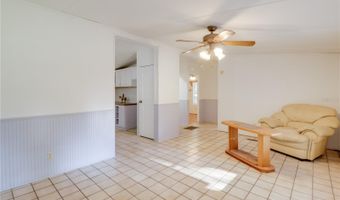 8425 NE 33 Ct, Anthony, FL 32617