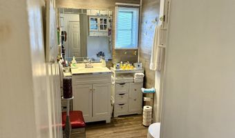 14 Third St, Beacon Falls, CT 06403