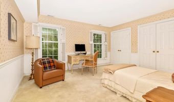 11009 PINEY MEETINGHOUSE Rd, Potomac, MD 20854