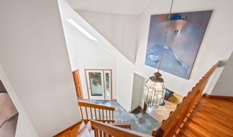 104 Barnes Hill Rd, Burlington, CT 06013