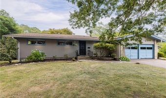 11 Guzeika Rd, North Kingstown, RI 02852