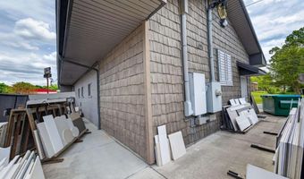 5929 Joe Frank Harris Pkwy NW, Adairsville, GA 30103