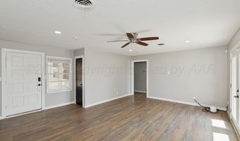 4304 S BONHAM St, Amarillo, TX 79110