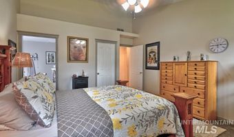 12453 W Meadow Wood Dr, Boise, ID 83713