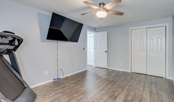 811 Rushwood Ct, Augusta, KS 67010