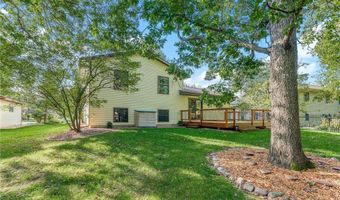 7454 Upper 24th St N, Oakdale, MN 55128