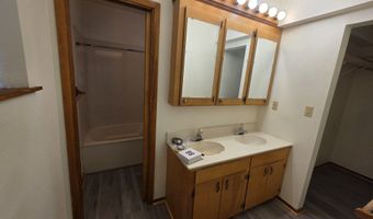 1001 Palmetto Rd, Benton, LA 71006