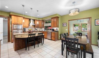 224 Sleepy Hollow Dr, Amherst, OH 44001