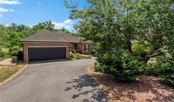 166 River Hill Dr, Advance, NC 27006