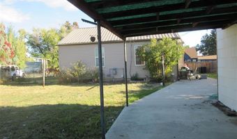 520 Circle Dr E, Cody, WY 82414