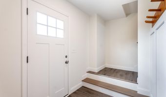 1 Estes Dr, Standish, ME 04085