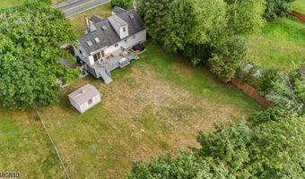 817 Limecrest Rd, Andover, NJ 07860