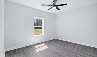 1112 Duke Dr, Bauxite, AR 72011