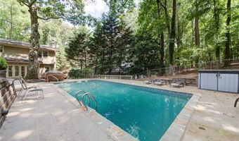 835 Lakeshore Dr NW, Berkeley Lake, GA 30096