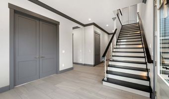 2485 BEACH LOOP Dr, Bandon, OR 97411