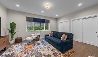 1925 Spenard Rd #3, Anchorage, AK 99501