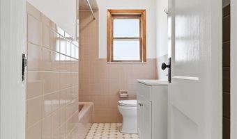 73 NEWMAN Ave 4, Bayonne, NJ 07002